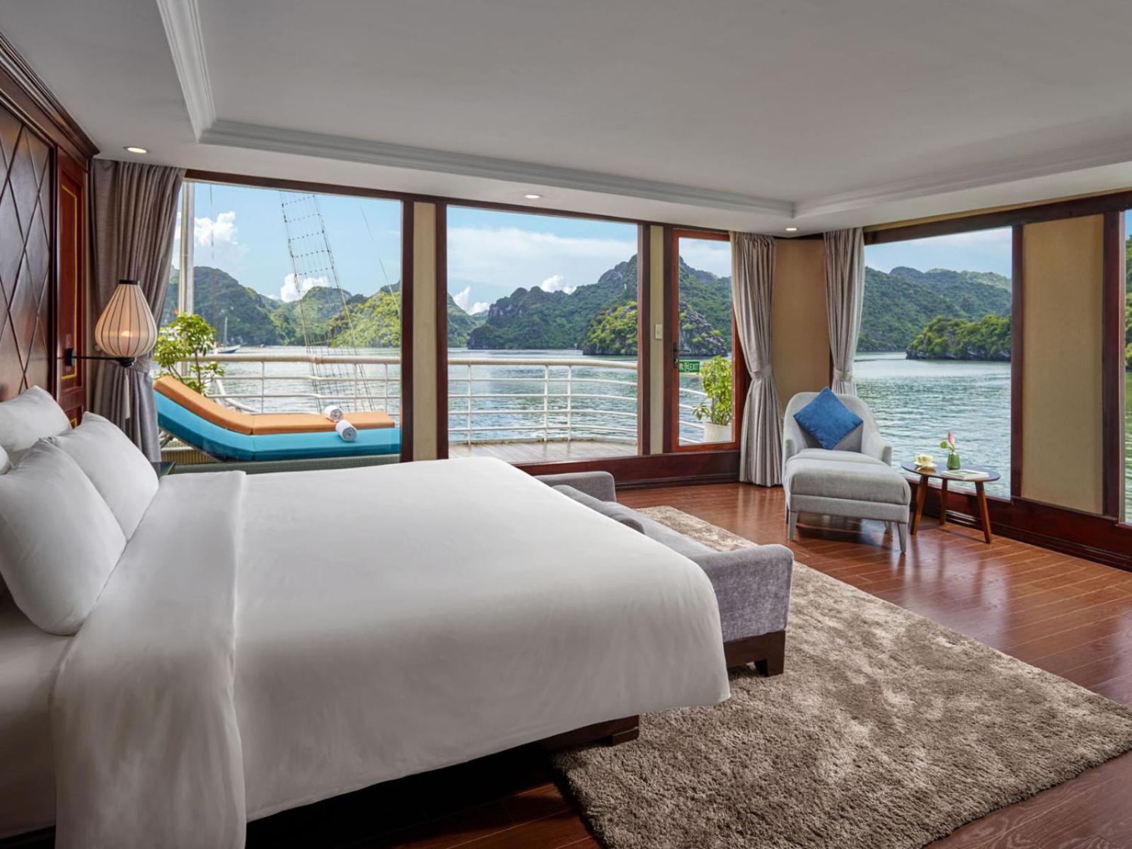 Lotus Boutique Cruise Hotel Ha Long Exterior photo